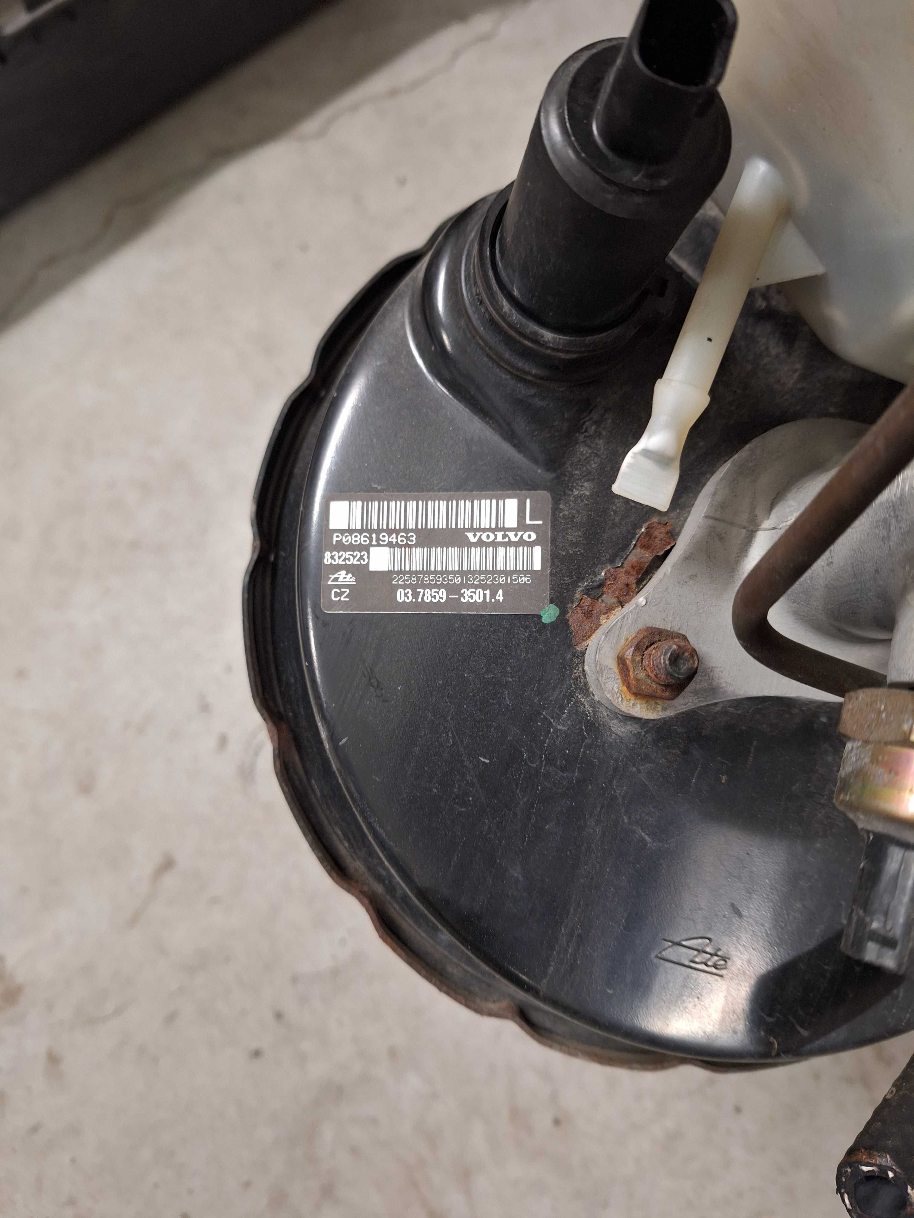 serwo hamulcowe volvo s60v70  2,4 2.5 B P086,19463