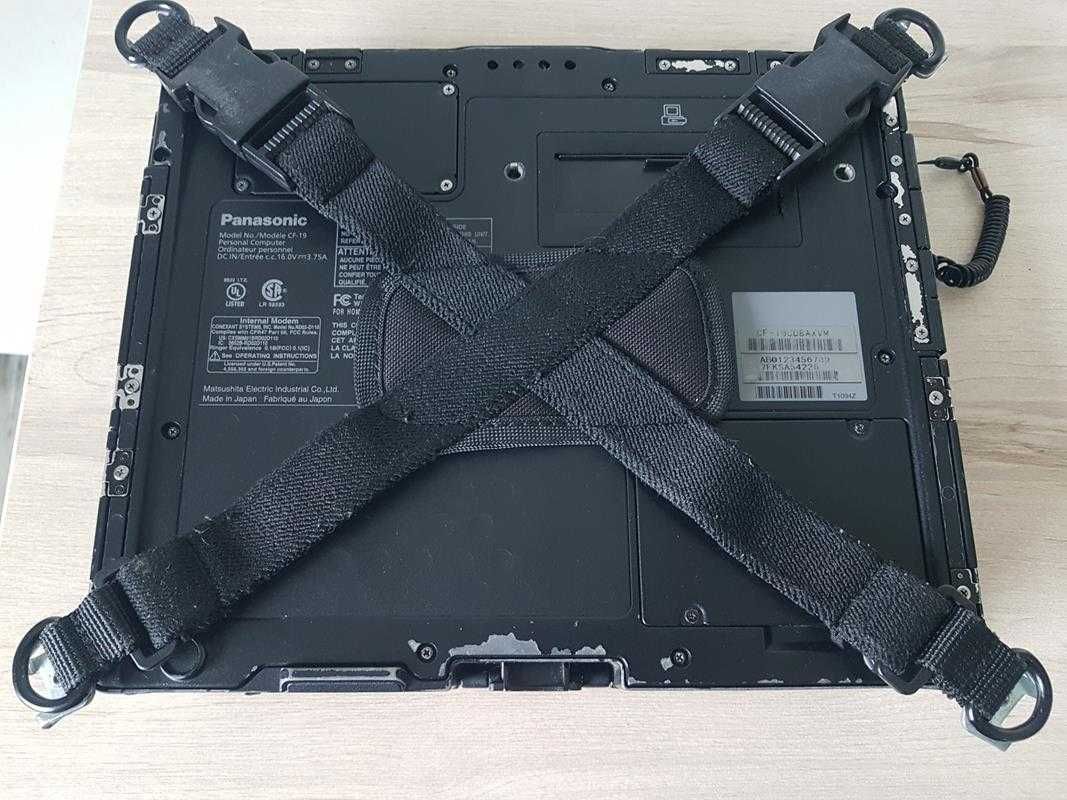 Panasonic CF-19 laptop, pancerny, sprawny, dotykowy ekran, zasilacz