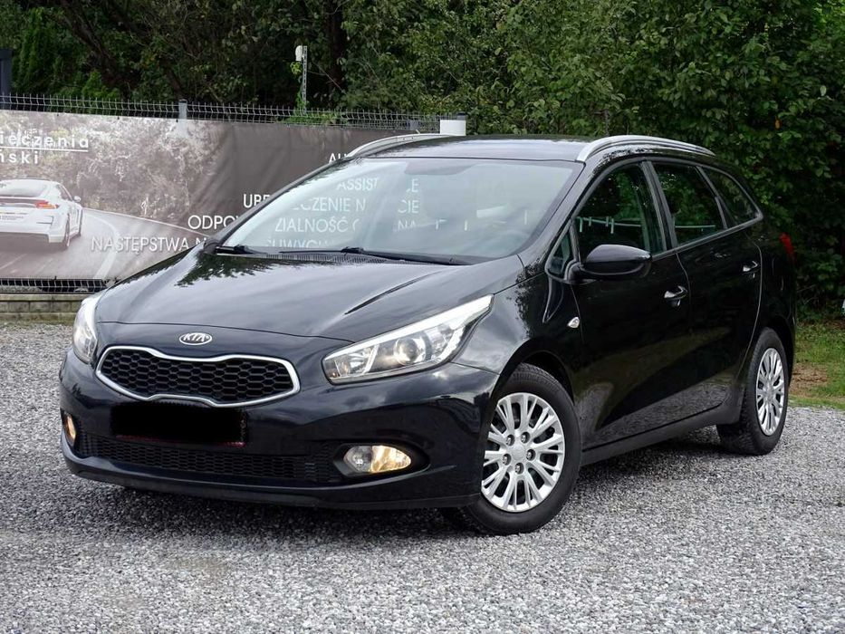 1.6 CRDI**110 KM**Klima**Temp**Usb**Got do rejestracji