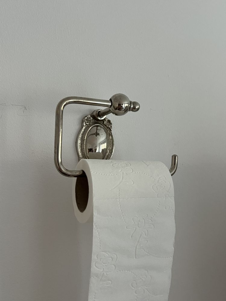 Uchwyt na papier toaletowy w stylu vintage wiktorianski
