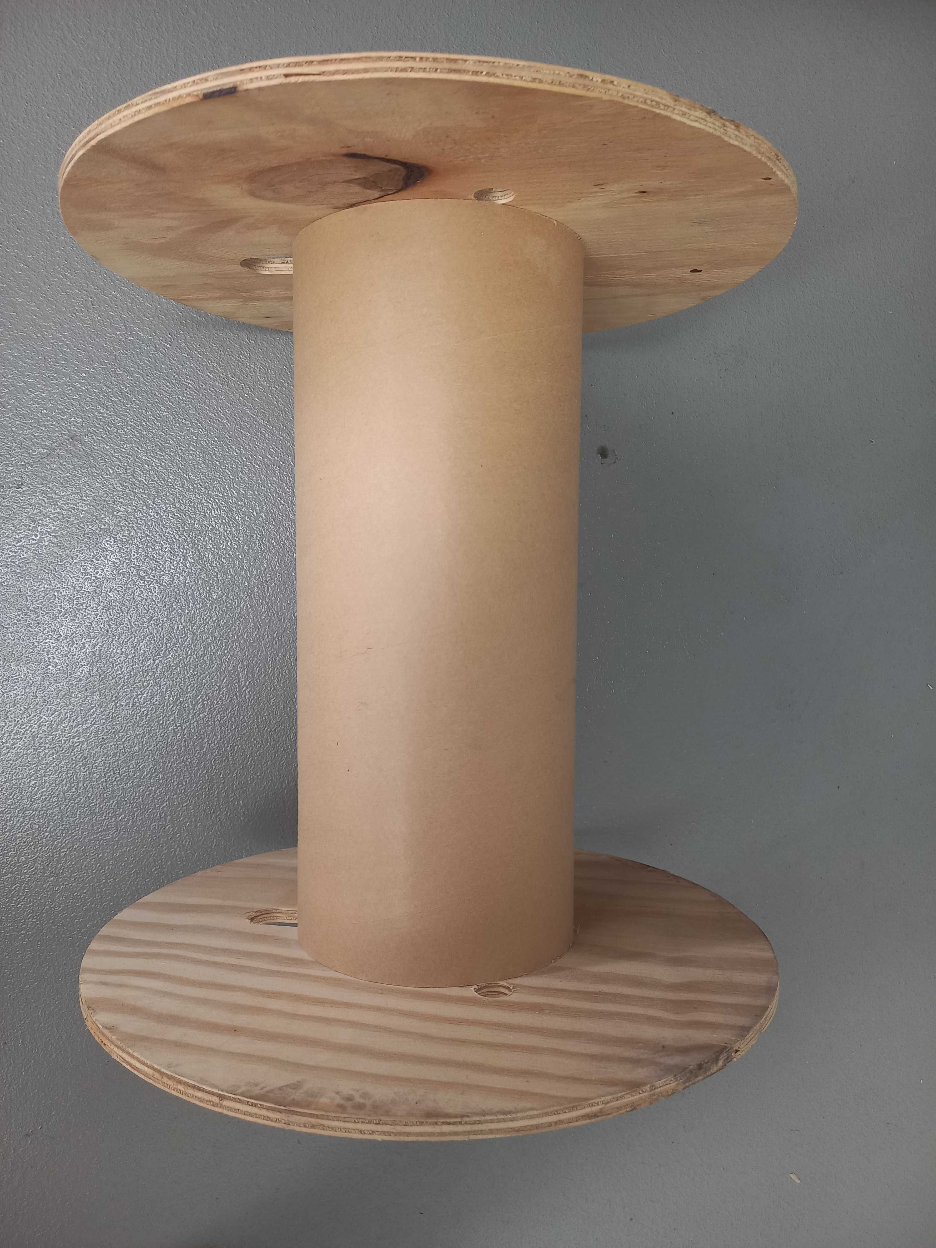 Катушка дерев'яна, шпуля з під кабелю для декору