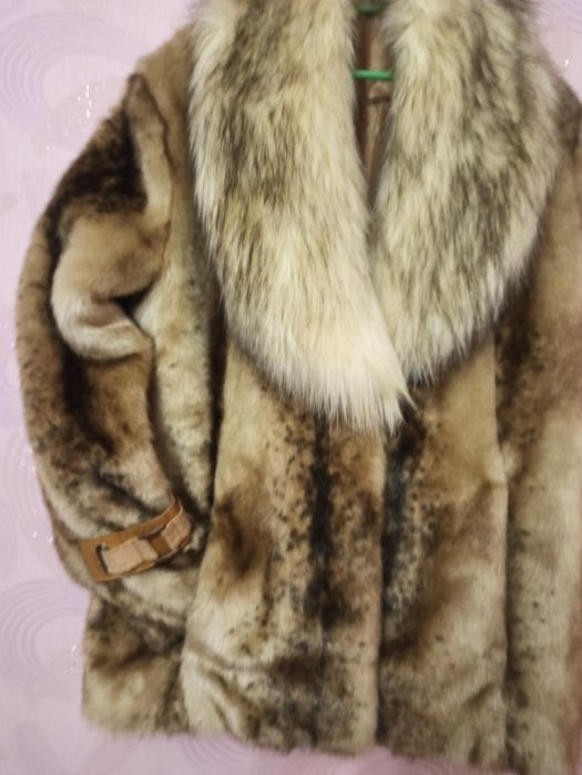 Продам полушубок 48 роз.