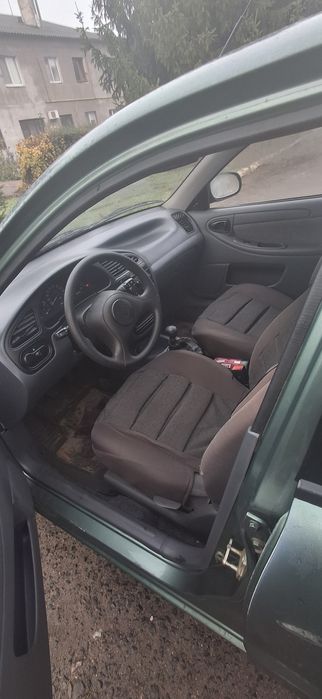 Продам ланос в хорошем состоянии  звоните 0 9 6 8 3 0 0 0 6 1 Олександ