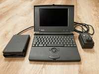 Apple Macintosh PowerBook 100 + stacja dyskietek + drukarka!!!