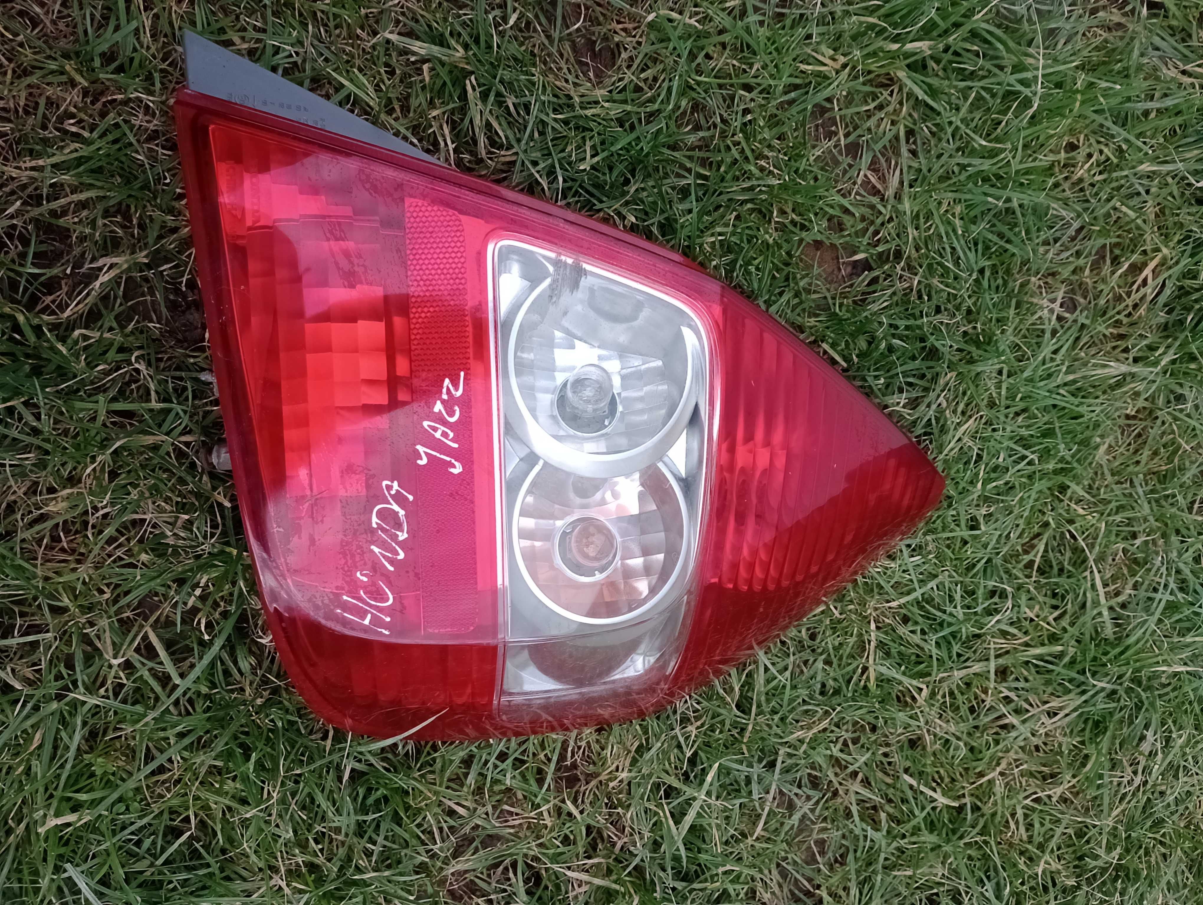 lampa  prawa tylna tył honda jazz II  oryginał