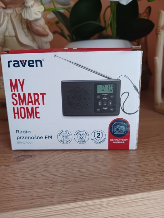 Radio przenośne  kompaktowe.