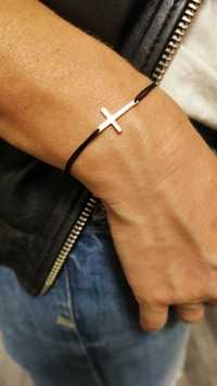 крестик-браслет на руку