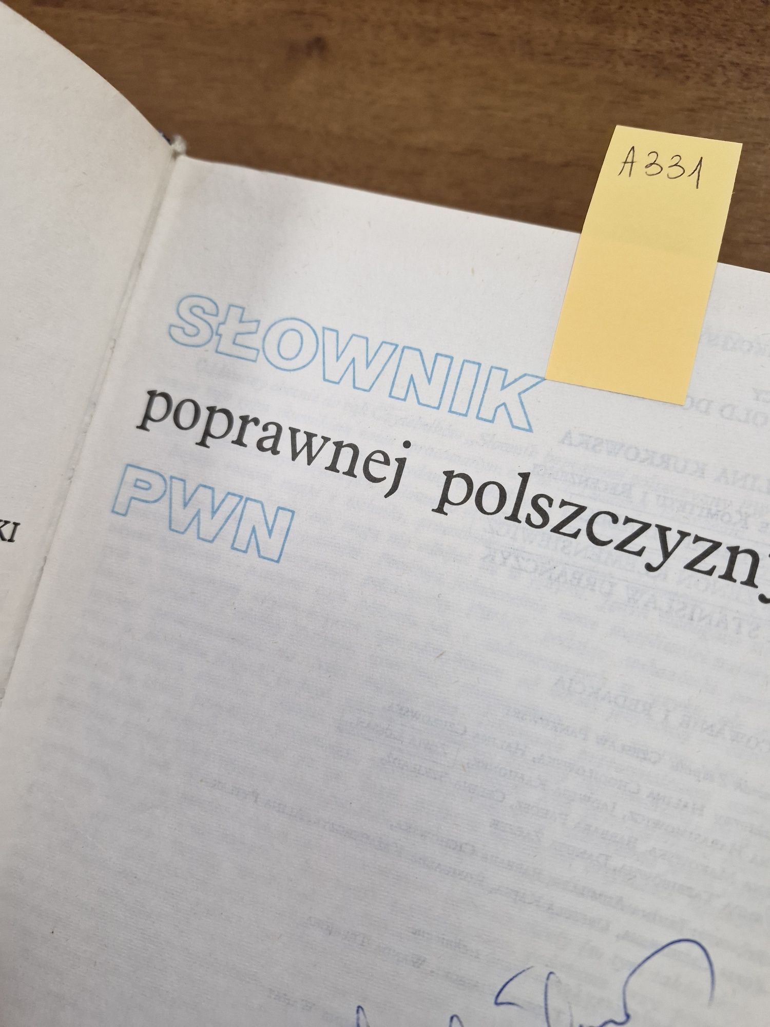 A331. "Słownik poprawnej polszczyzny " Witold Doroszewski