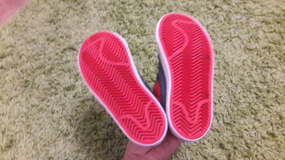 Кеди, хайтопи Nike