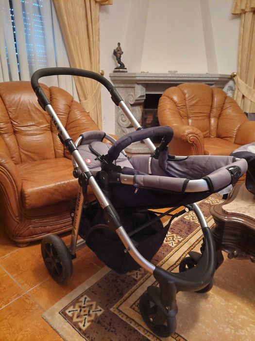 Carrinho e Baby coque Pierre Cardin vicky