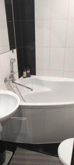 Сдам посуточно 1квартиру,Комсомольский проспект (ЦНАП)