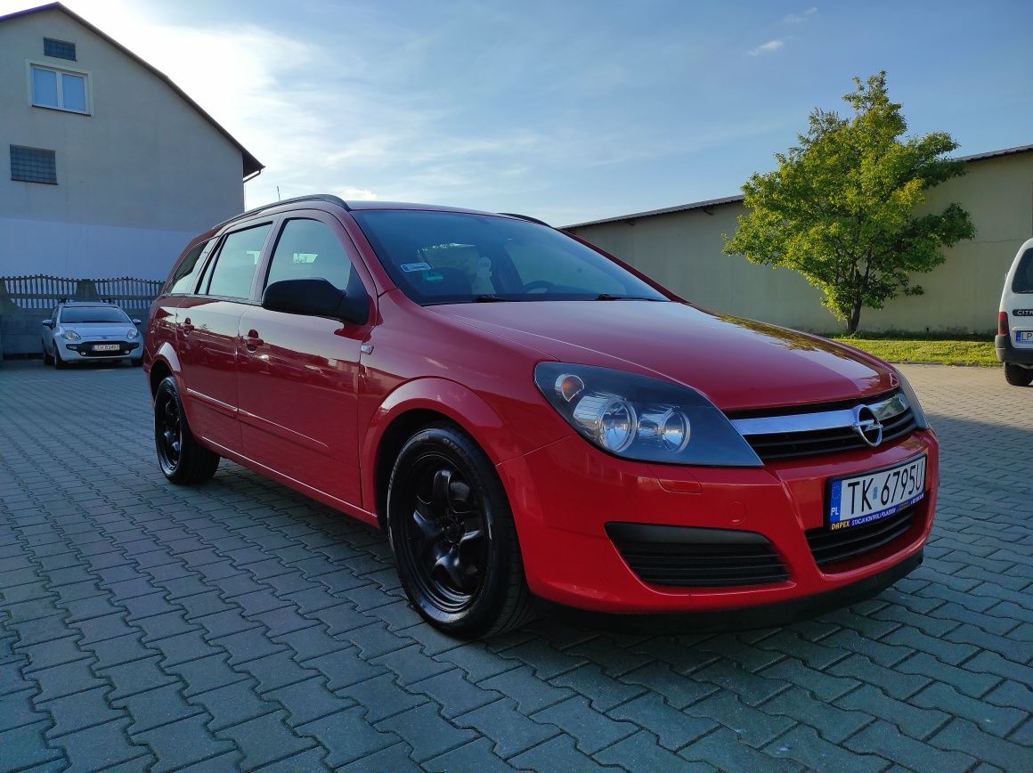 Opel Astra 1.6 Benz 2005r. Stan BDB Przegląd na rok Zamiana