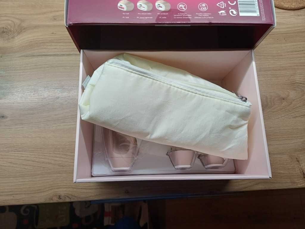Lumea Prestige Urządzenie IPL do depilacji światłem BRI956/00