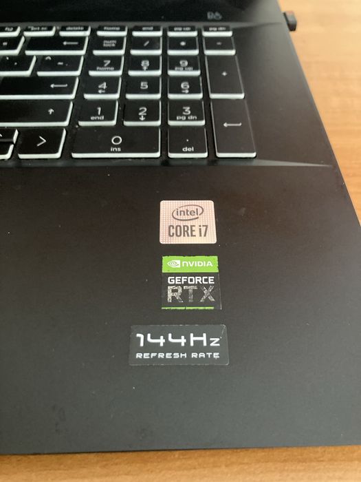 Portátil Gaming HP Pavilion 17”, RTX, 16GB RAM, 500Gb SSD