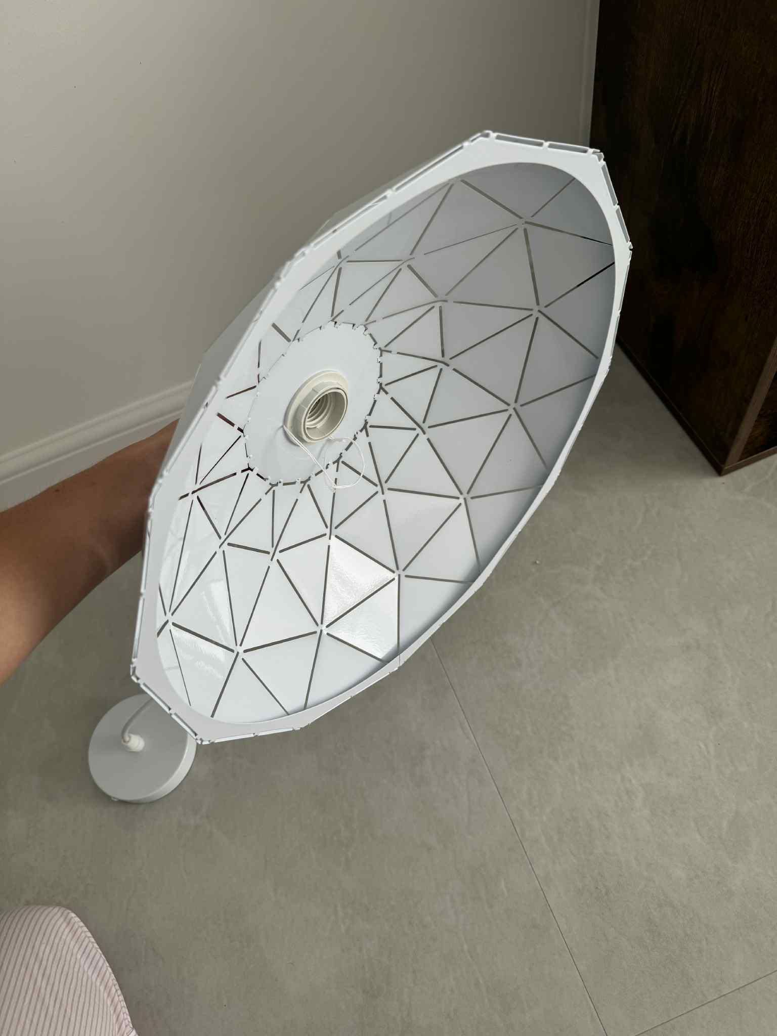Lampa wisząca  biała