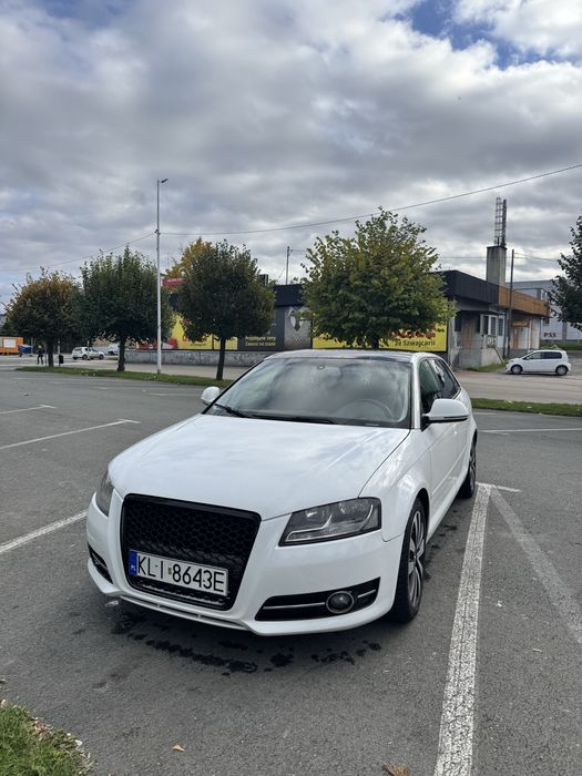 Audi A3 1.6 TDI Sportback S line Sportpaket