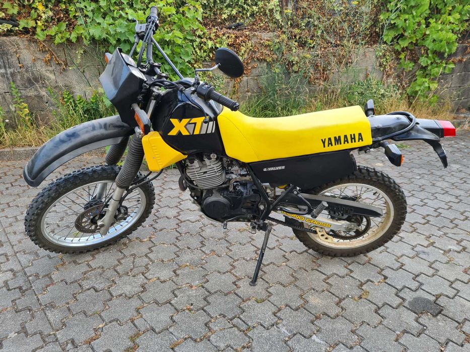moto yamaya xt restaurada