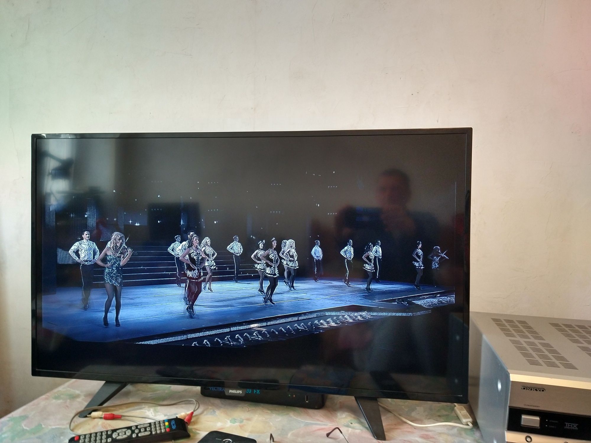 Onkyo sr-tx 806      .