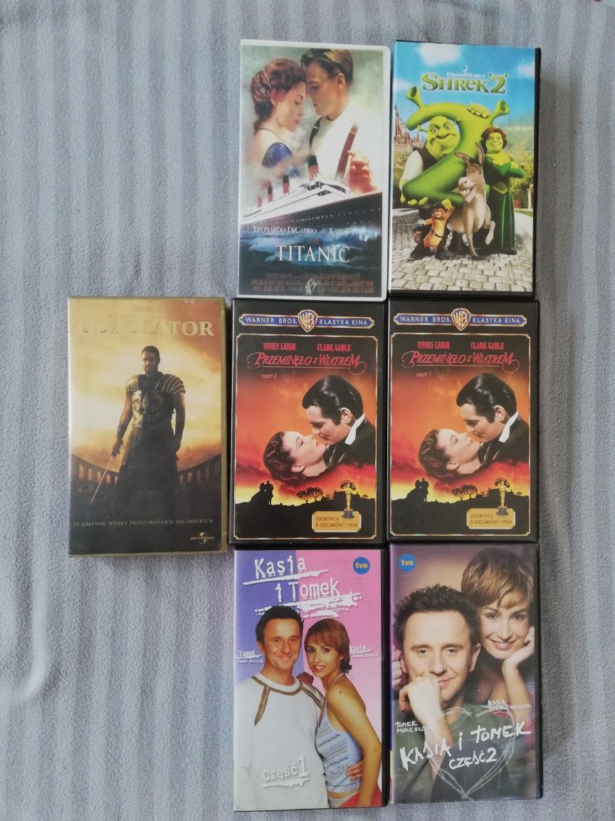 Zestaw kaset VHS nagranych oryginał