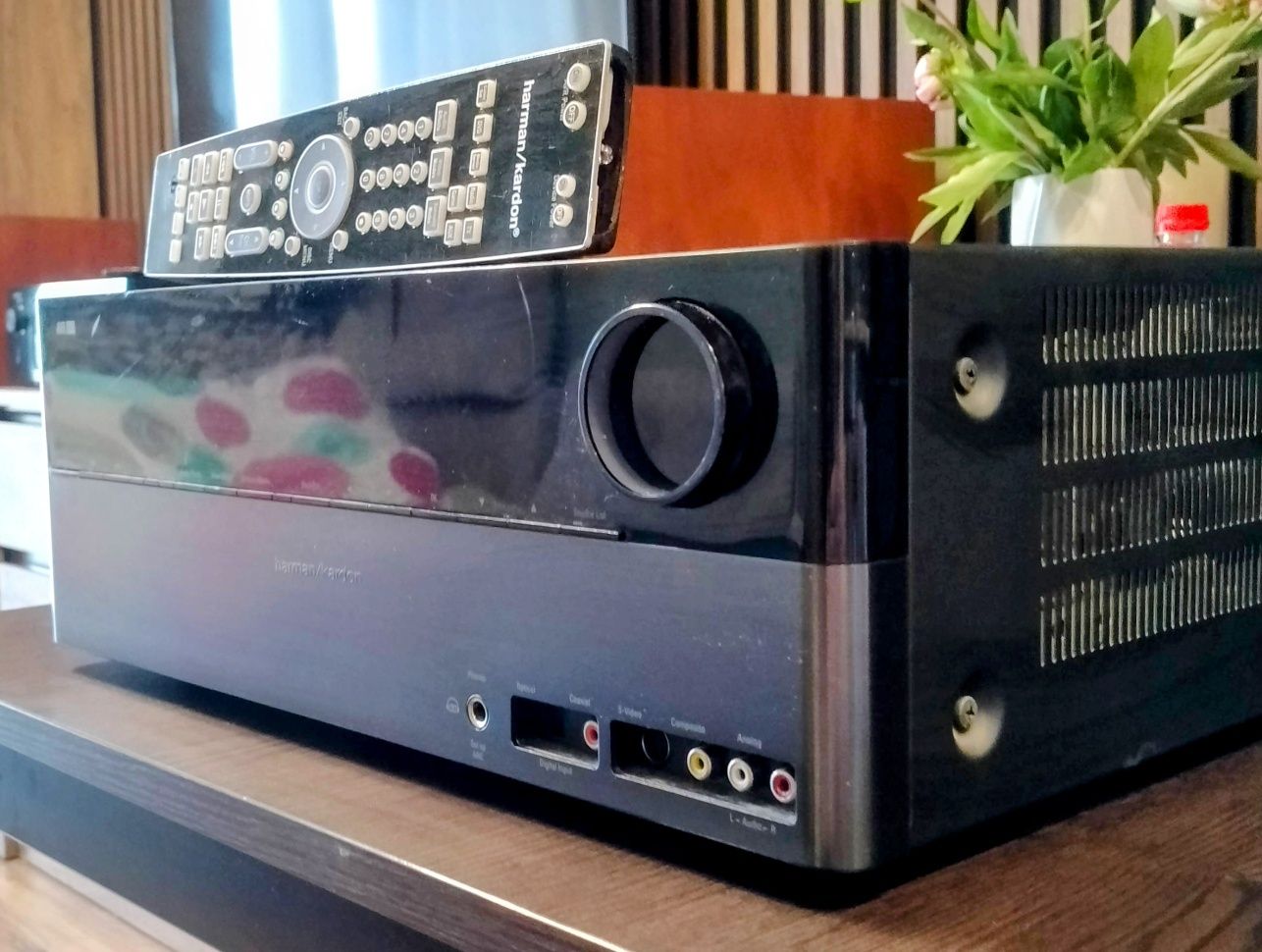 Amplituner Harman Kardon AVR 255