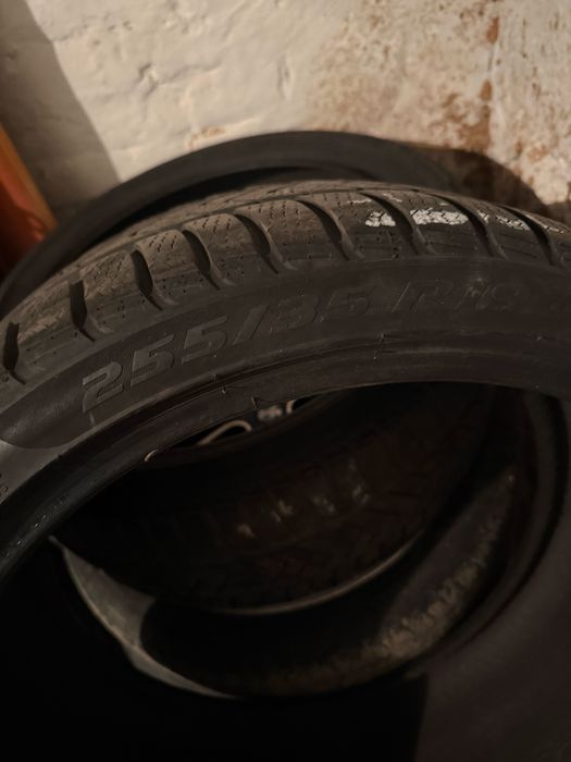 Шини зимові Pirelli Sotozerro3 225/40+ 255/35 R19 комплект
