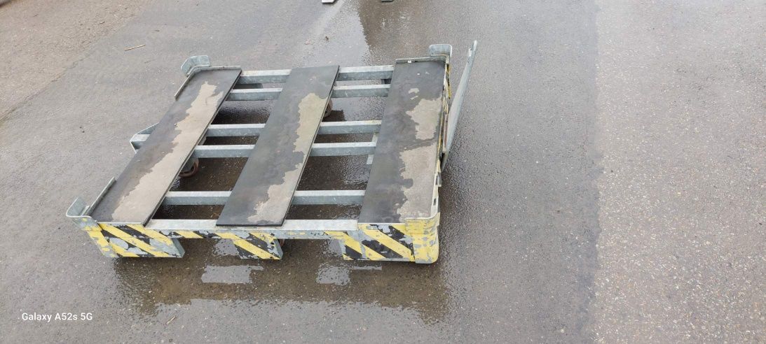 wózek transportowy / platforma / paleciak / intralogistyka