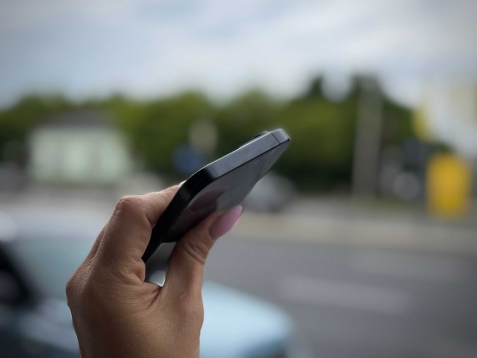 iPhone 16 Pro 256 GB Black Titanium - Jak Nowy