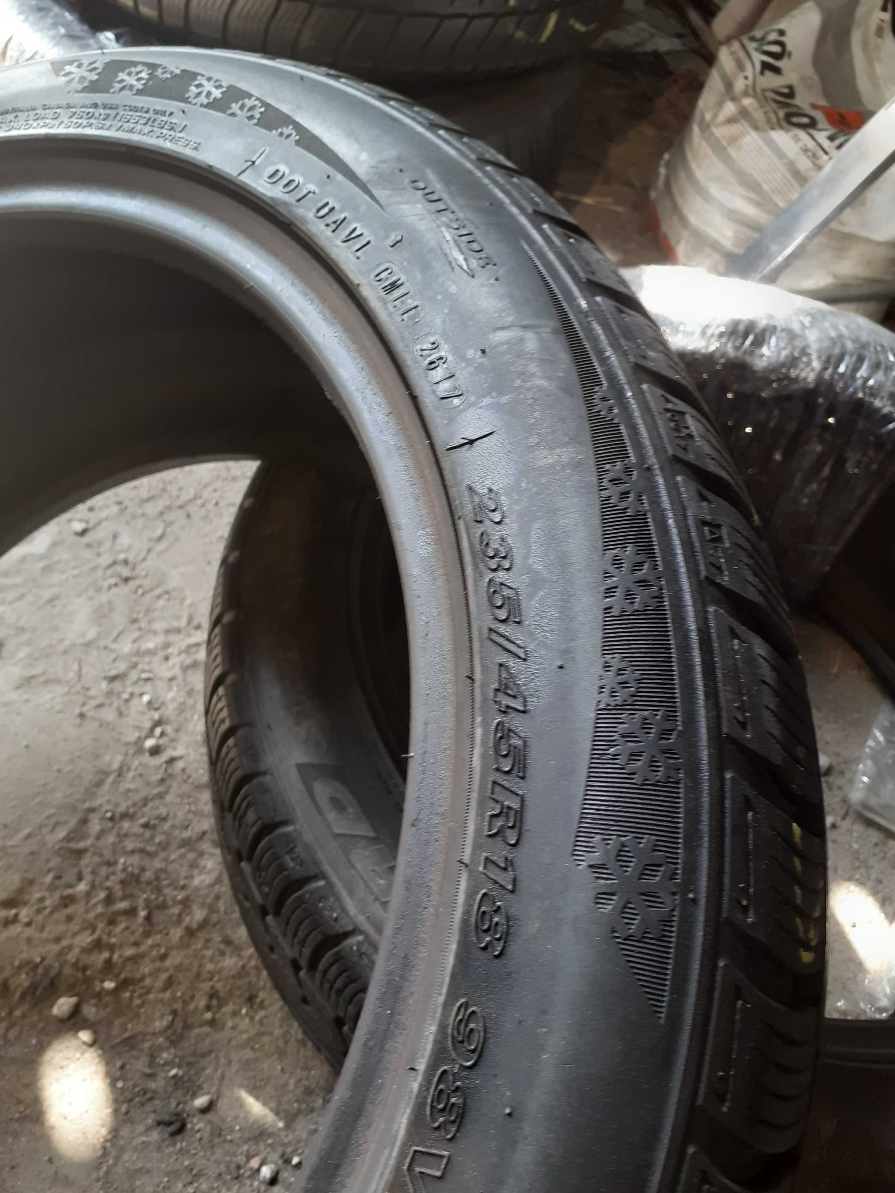 2x używane opony zimowe 235/45 R18 Nexen GWARANCJA - możliwy montaż