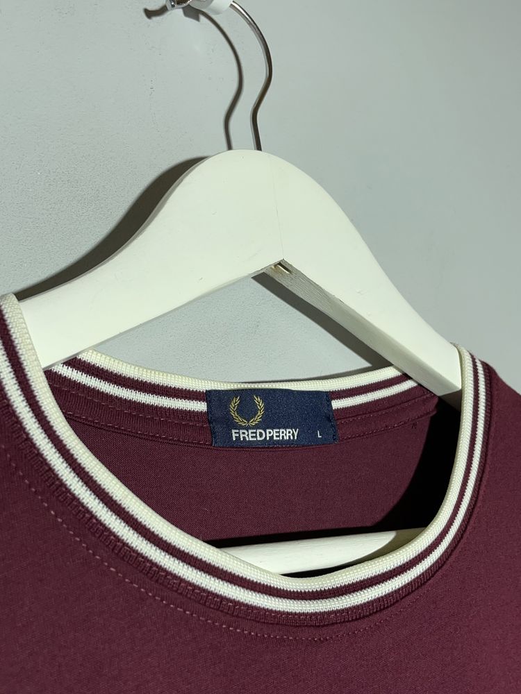 Оригінальна футболка Fred Perry