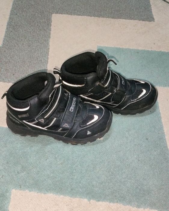 Ciuchy chłopięce rozm.128-134 i buty zimowe rozm..31
