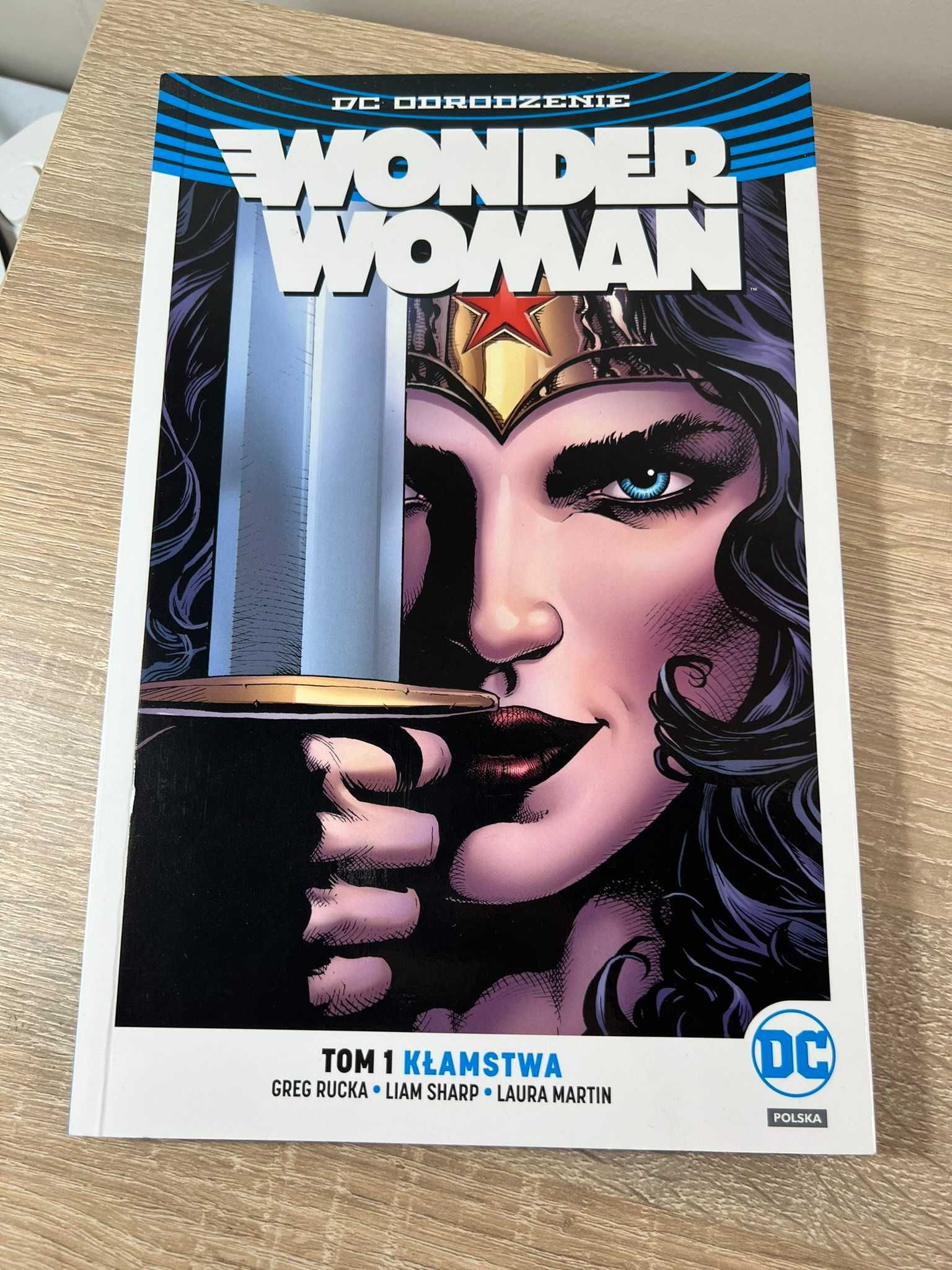 Komiks  Wonder Woman. Tom 1 Kłamstwa