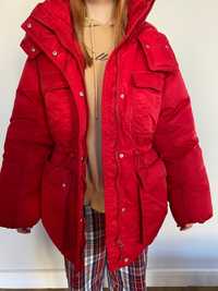 czerwona zimowa kurtka H&M w idealnym stanie