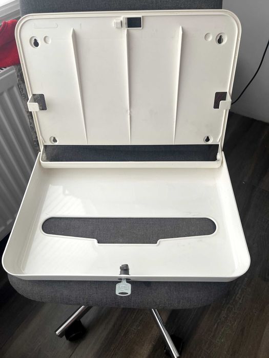 Диспенсер TORK для покриттів на сидіння унітазу білий 344080