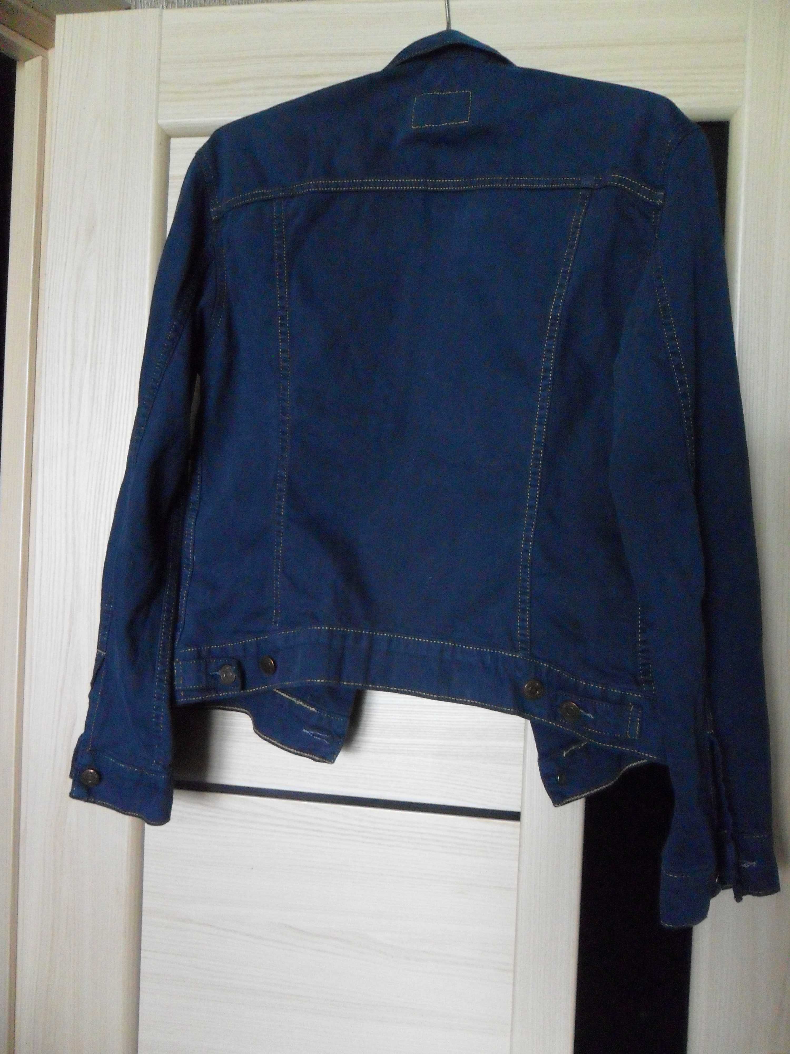 Куртка Levi STRAUSS.