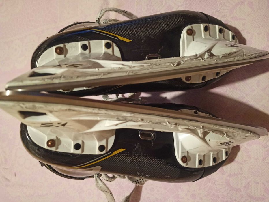 Хоккейные коньки CCM Super Tacks AS3 разм. 8