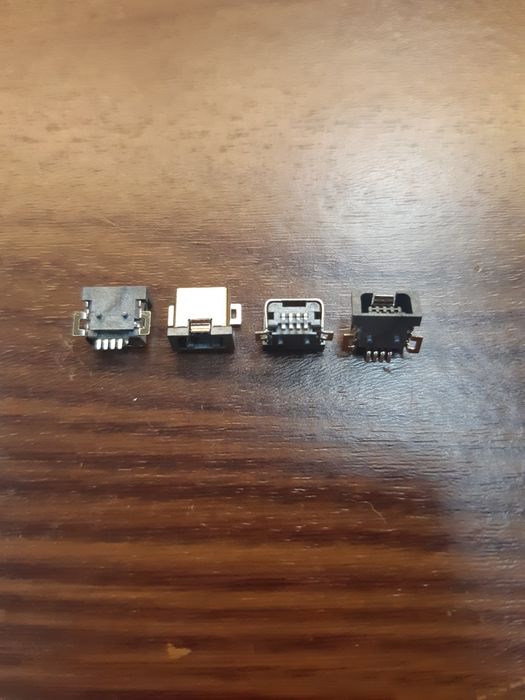 Разъём mini usb 4 pin.
