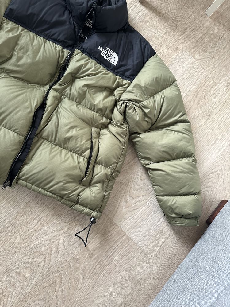 Męska kurtka The North Face nuptse 700 khaki green zielona czarna