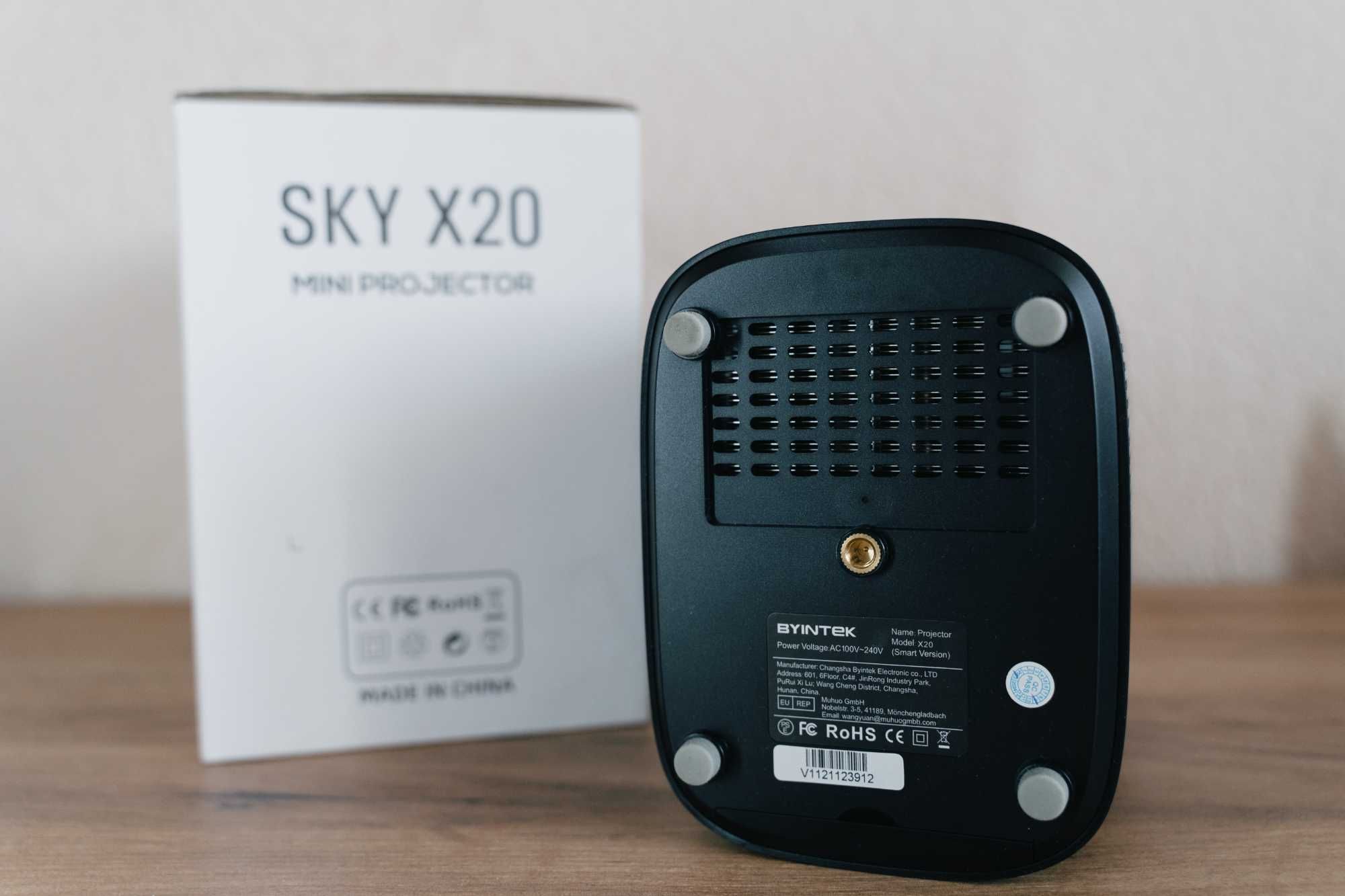 Проектор Byintek SKY X20 Android TV Full HD