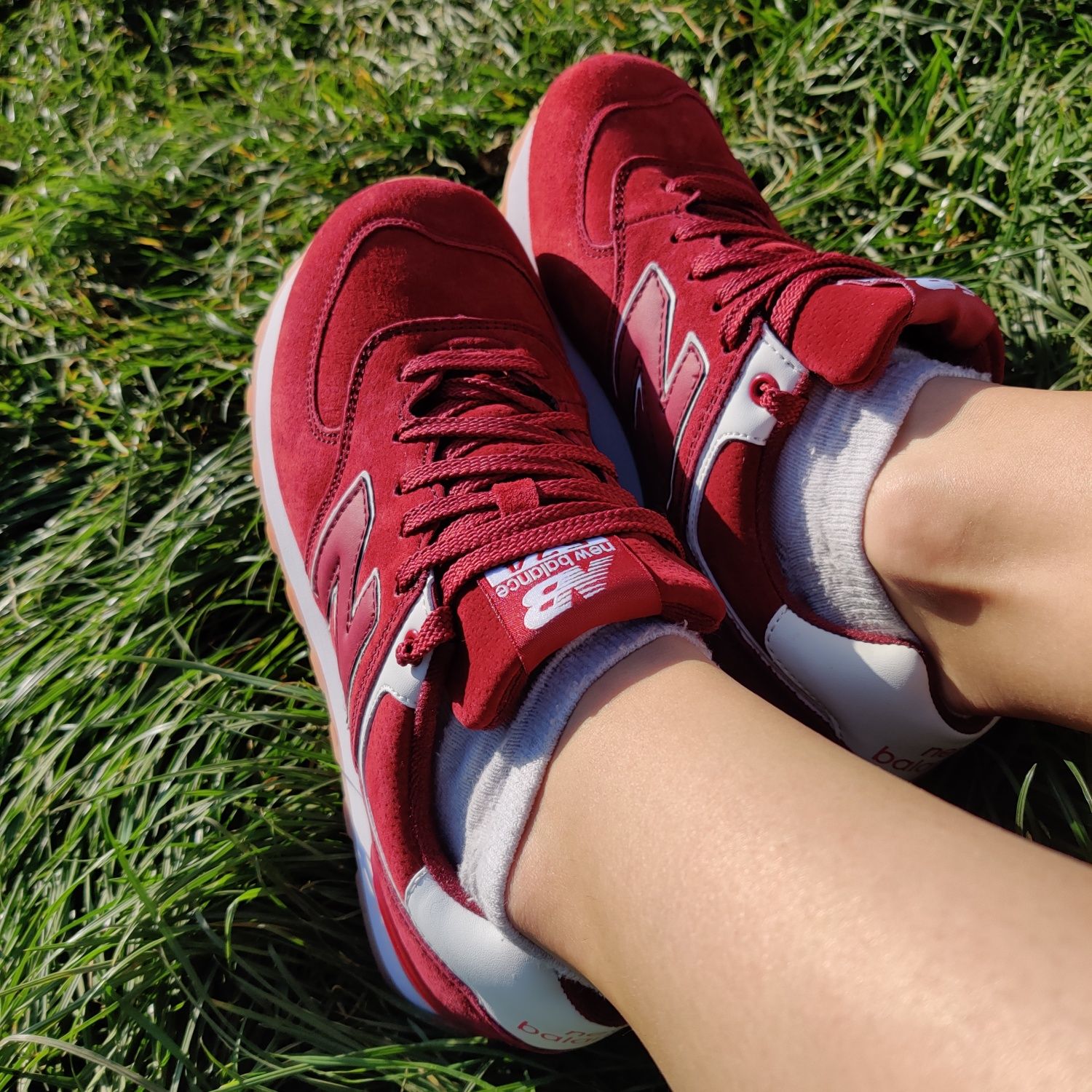 Розпродаж! Кроссовки женские/Кросівки жіночі New Balance Burgundy 574