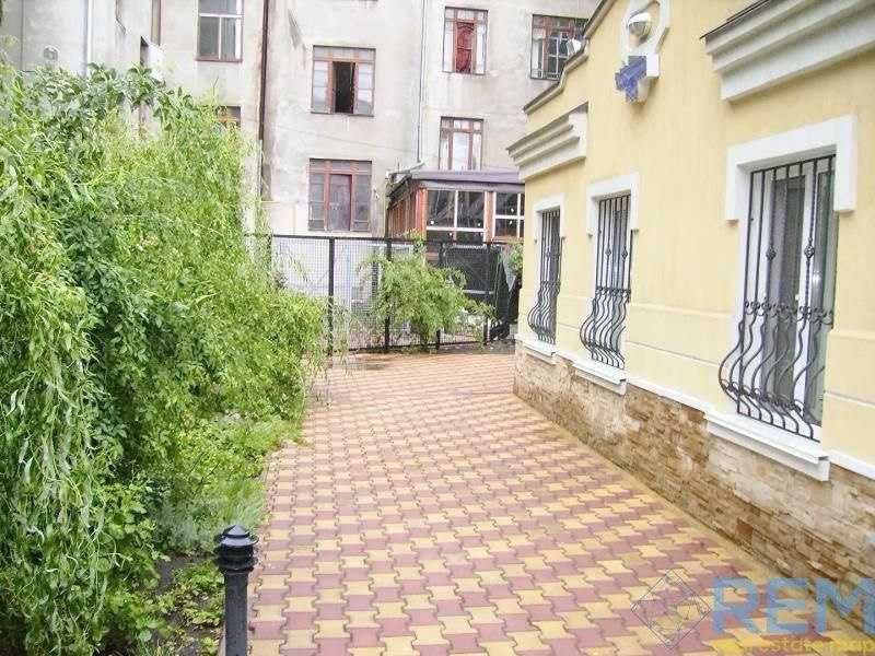 ПРОДАМ дом с участком на ул. Пироговская