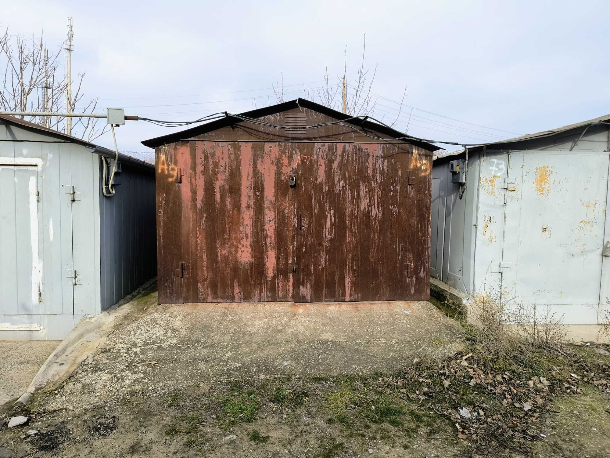 Продам металлический гараж