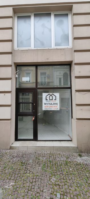 Lokal handlowo usługowy 24m2 ścisłe centrum