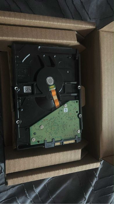 Dysk twardy pojemność 8TB