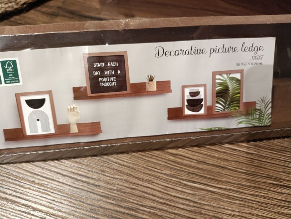 Półki ścienne komplet