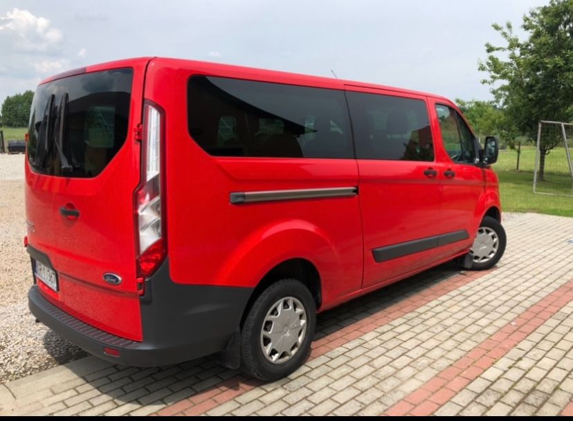 Ford Transit Custom 2.2 9 osób osobowy