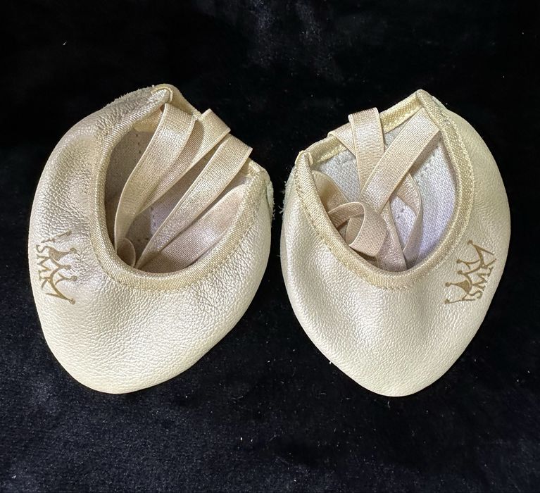 Получешки для гимнастики.