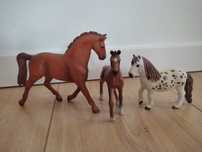 Konie.  Schleich
