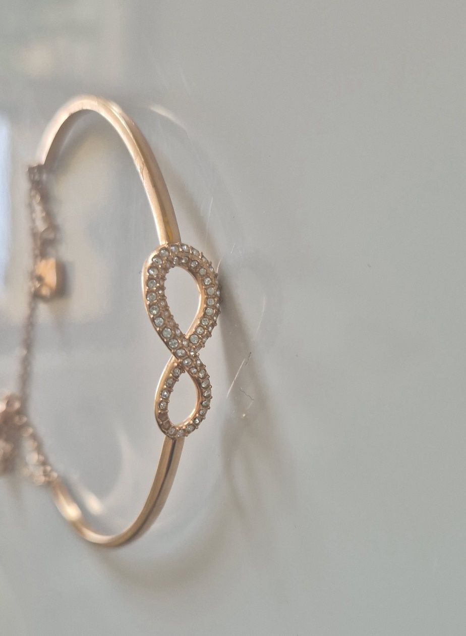 Bransoletka typu bangle Swarovski Infinity, Nieskończoność,  rozmiar M