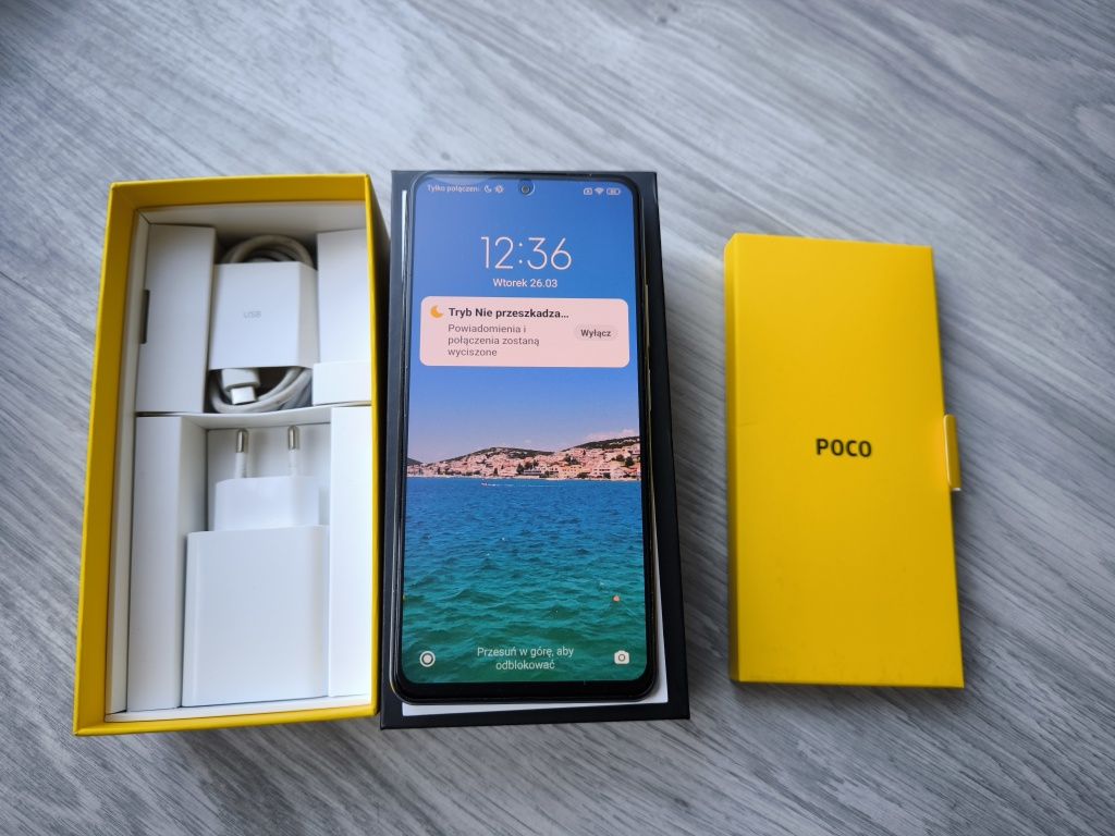 Xiaomi POCO F3 6/128GB 5G NFC AMOLED super stan