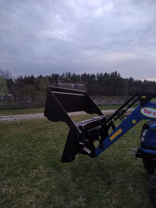 Навантажувач фронатальний TYTAN TUR-5.1 погрузчик кун